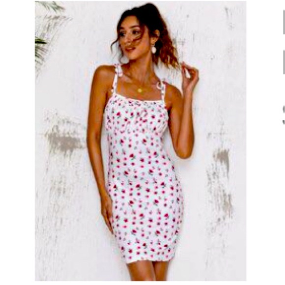 SHEIN Dresses & Skirts - Summer Dress